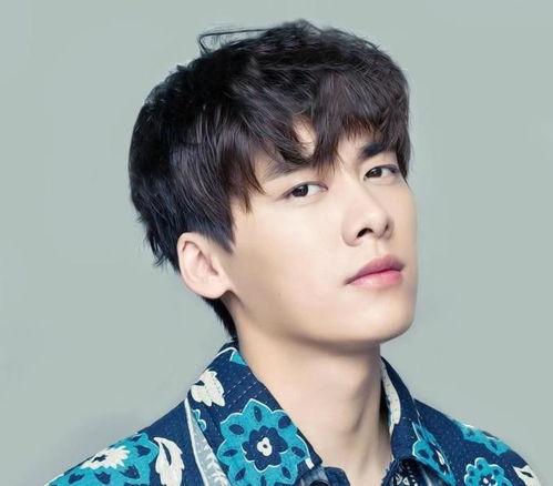 李易峰事件吃瓜女星视频,揭秘吃瓜女星神秘视频背后的真相