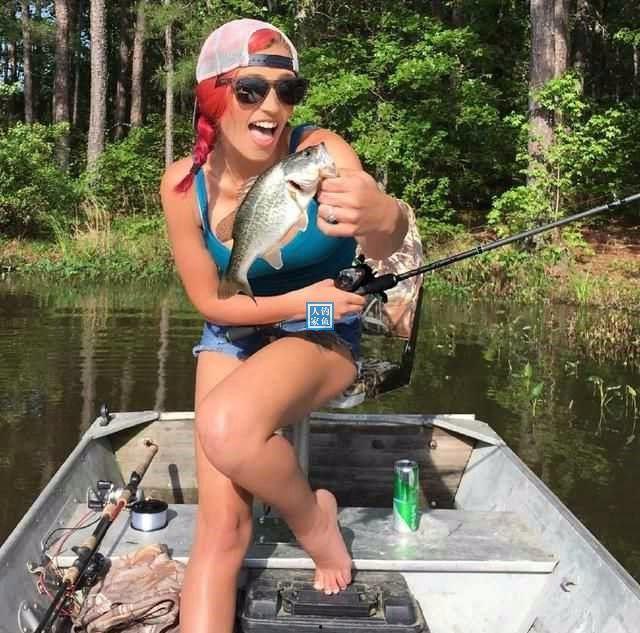 钓鱼美女视频吃瓜,钓鱼美女的神秘魅力